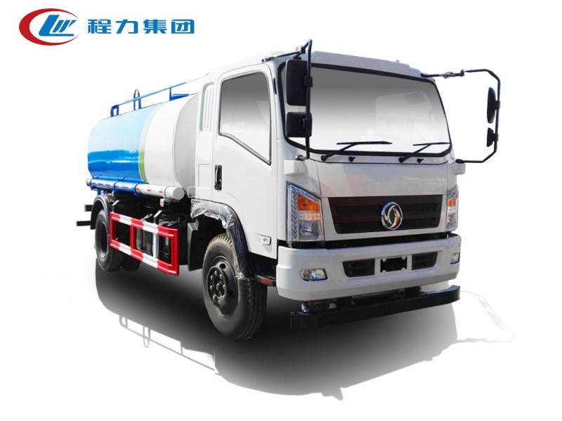 东风D912新款8-12方洒水车