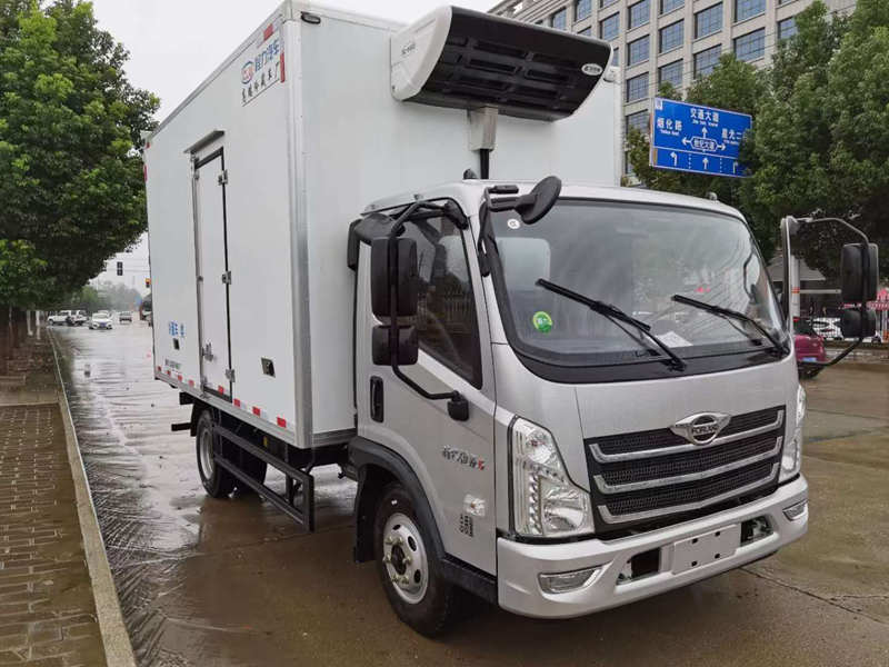 福田时代领航6冷藏车