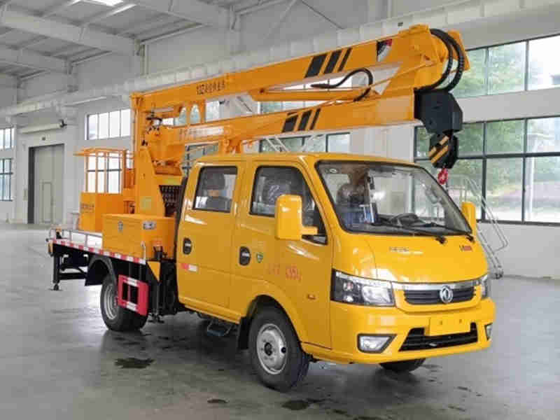 东风途逸高空作业车（13米）