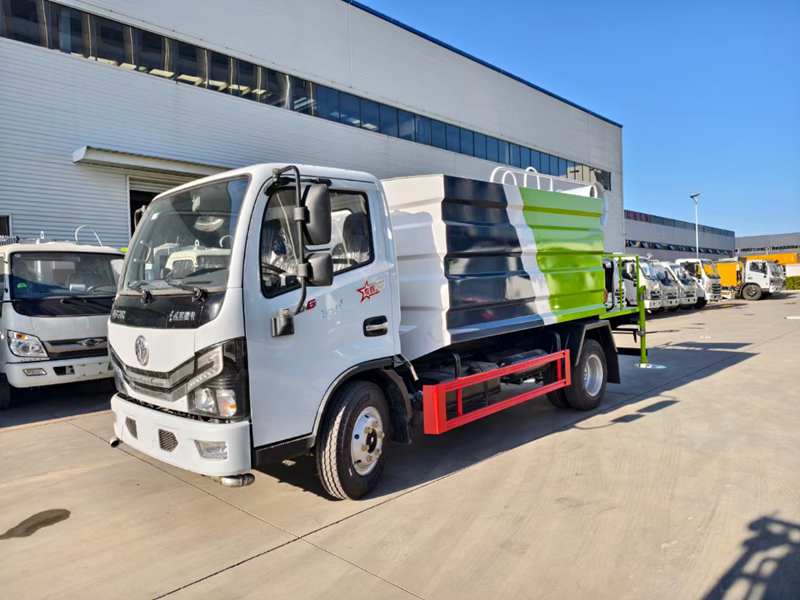 东风蓝牌抑尘车（ 洒水车）