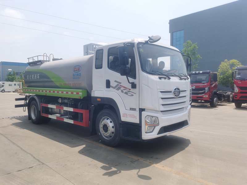 解放JK6洒水车（14方）
